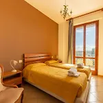 Apartment In Tuoro Near Lake Trasimeno Apartman