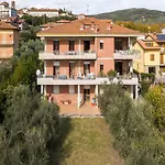 Apartman Apartment In Tuoro Near Lake Trasimeno