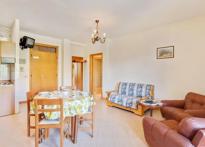 Apartment In Tuoro Near Lake Trasimeno *